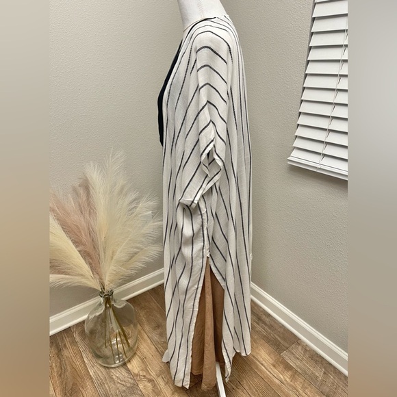 Stripe Black and White Kimono Style Boho Swim Cover Up - Picture 5 of 15